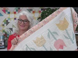Tulip Table Runner