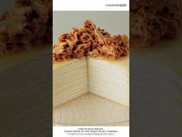 꿀보다 달콤한 비주얼🍯 허니콤 허니 크레이프 케이크 Honeycomb-Topped Honey Crepe Cake #Shorts #Baking