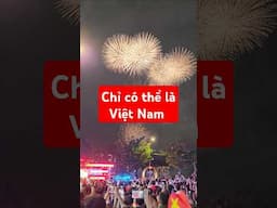 Pháo bông lại giòn giã bầu trời Sài Gòn - TPHCM #30thang4 #giaiphongmiennam #thongnhatdatnuoc