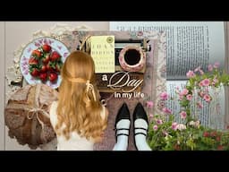 a soft spring day (hair routine, baking bread, & spring reading)