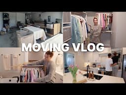 MOVING VLOG | It's Almost Moving Day! Packing the Kitchen, Closet + Bathroom