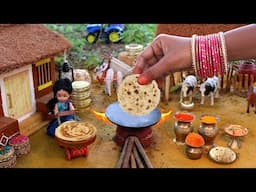 Dhaba Style Aloo Ka Paratha + Surprise | Potato Paratha | Mango Pickle | Mini Foodkey