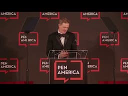 Patrick Radden Keefe Presents the PEN/Audible Literary Service Award to Sarah Jessica Parker