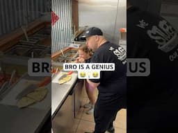 IS THIS GENIUS⁉️🤣🕺💡#subscribe #eating #funny #food #shorts
