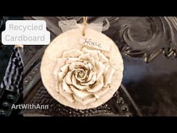 Recycled cardboard box / rose mould