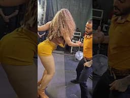 Sextouuu meu povo, Dia de tomar uma escutando uma música boa🎶🕺 😎.....#wb #musica #piseiro #danca