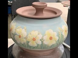A close up at my underglaze painting style.