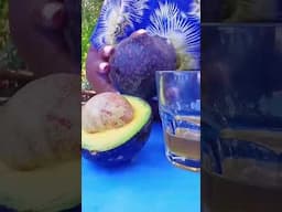 Raw and Pure Avocado oil..