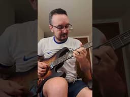 SOLO DE GUITARRA QUE EMOCIONA
