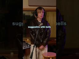 ✨Essence of sleigh bell…✨ (I can’t stop watching this video.)