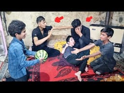 Afshin's attempt to help the children of Soraya Zalfa's mother in the village ❤