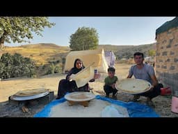 Baking the world's thinnest bread 🍞✨ by a nomadic family 🏕️👨‍👩‍👧‍👦