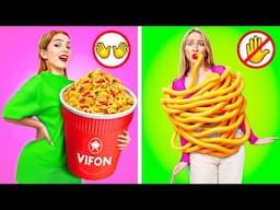 NO HANDS vs ONE HAND || CRAZY FOOD HACKS by 123GO! GLOBAL