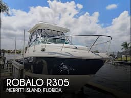 Used 2014 Robalo R305 for sale in Merritt Island, Florida