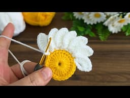Wow!...😲Amazing!.. Super Easy 3D Crochet Knitting Flower  Motif - Tığ İşi Şahane Motif Örgü Modeli..