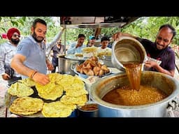 30/- Unseen Nashta 😍 Delhi's No 1 Pani Wale Chole Bhature | Street Food India