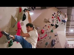 Indoor Free Solo! || 30ft indoor highball