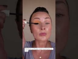 Pop of colour #makeup #cosmeticsbrand #eyemakeup #easymakeup @VictoriaBeckham @iliabeauty4253