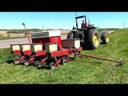 Planting Corn Into Sod On A Dairy Farm! Four Row Wide Just Like The Good Old Days!