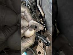 That’ll be the leak then! Quick easy diag with the smoker on this Mercedes sprinter