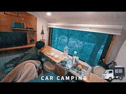 [Car camping in heavy rain] Scary! The alarm siren rings out. Camping by the river. truck camper