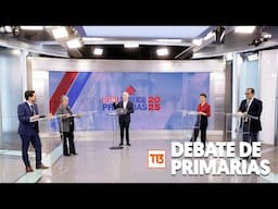 Candidatos se enfrentan en primer debate televisado.