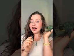 Chameleons facts you probably didn’t know ft Carl🦎💚 #chameleon #reptile #facts