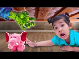 Jolie & Johnny with Spooky Monster Night Adventure. What's Hiding under Bed ?