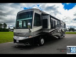 Motorhomes of Texas C3339 2015 Newmar London Aire