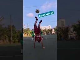 Pha bóng kinh điển của team Tony #shorts #soccer #kungfu