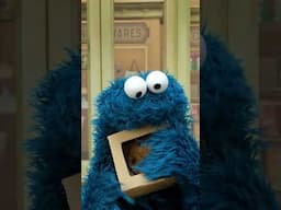 Cookie Monster Reviews New Cookie! 🍪 #sesamestreet
