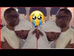 En Oumra rencontre émouvante entre Youssou Ndour et sa sœur Aby Ndour à la Mecque...