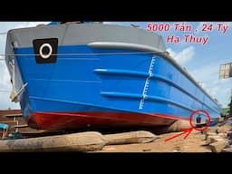 Cánh Họ Kéo Di Chuyển Chiếc Sà Lan 5.000 Tấn, Dài 79m9 Đi Hạ Thuỷ Như Thần Đèn