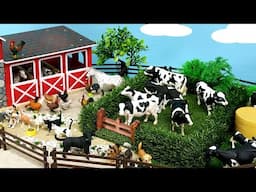 Toy Barn Stable and Farm Animal Figurines