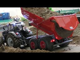 Road construction with Komatsu D71PXi