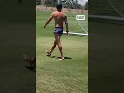 Luis Enrique a dirigé l’entraînement du PSG… pieds et torse nus pour la Coupe du Monde des Clubs 😂