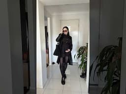 Another appointment, another outfit in my happy colour 🖤 #grwm