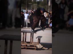 Felipe heelflip crooks