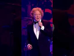 Say You Love Me - Symphonica In Rosso filmed at the Ziggo Dome 🎻 #SimplyRed #LiveMusic