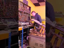 My intrusive thoughts won. #synth #diy #benchsaw