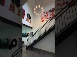 Stunning modern loft 20 mins to downtown Tampa! 👇🏻 comment “loft” for info!