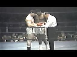 WOW!! WHAT A FIGHT | Muhammad Ali vs Karl Mildenberger, Full HD Highli