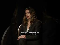 Ana De Armas is a big fan of @thecure