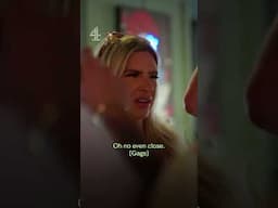 Chloe puts dating to the ultimate test #UntoldC4