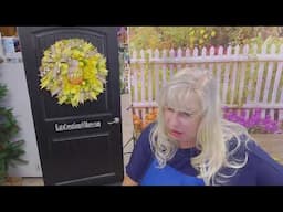 How To Make a Sweet Tea Summer Wreath Making Tutorial with Kat from KatsCreationsNMore