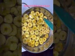 EASY PLANTAIN CHIPS | @SpicyDeliciousGoodness