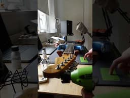 new strings on my stratocaster!