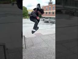 @versace_plug hyun kummer 🤯🛹🪄 #skateboarding #skateboardvibes #skate #skateboard #2025 #proskater