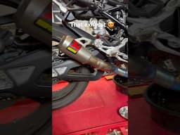 Titanium akrapovic exhaust s1000rr #shorts #superbike #bmw #s1000rr ￼