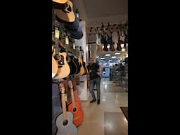 Jsi připraven na akustickou sezónu? 🤗🎸 U nás si vybere každý! Zarytý kotlíkář, vášn